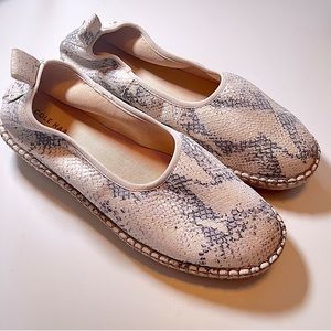 Cole Haan Leather Espadrilles, sz8, good as brand new, no wear